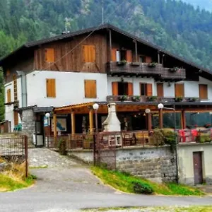 Rifugio Stella Alpina Saviore dell'Adamello